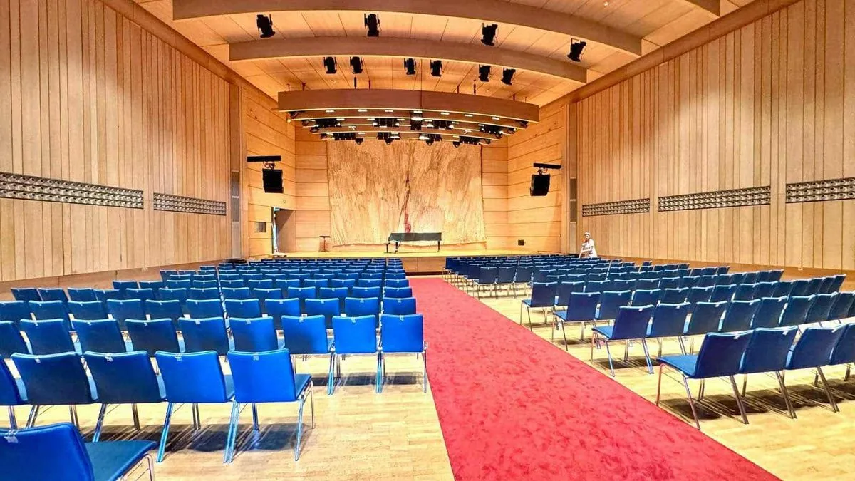 Ova posebna večer spojit će duhovnu dubinu sevdalinke, šansone i savremene muzike.