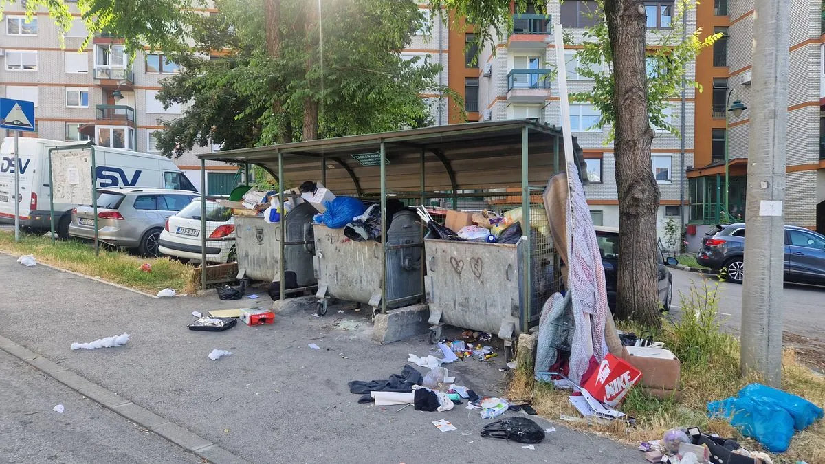 Ono što smo jutros zatekli u ulici Tome Mendeša u Vogošći govori više o nama nego što bismo možda željeli priznati. 