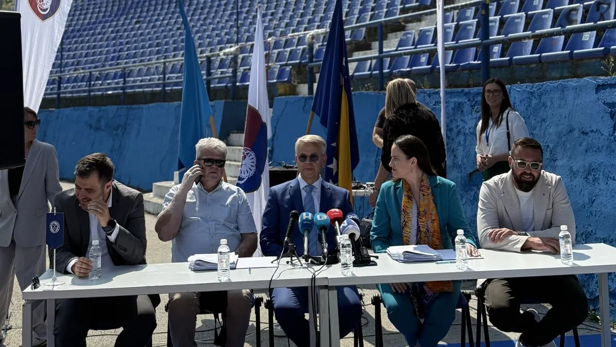 Ovaj projekat koji predstavlja veliki korak ka podizanju infrastrukture sporta na viši nivo, obradovao je građane glavnog grada BiH...