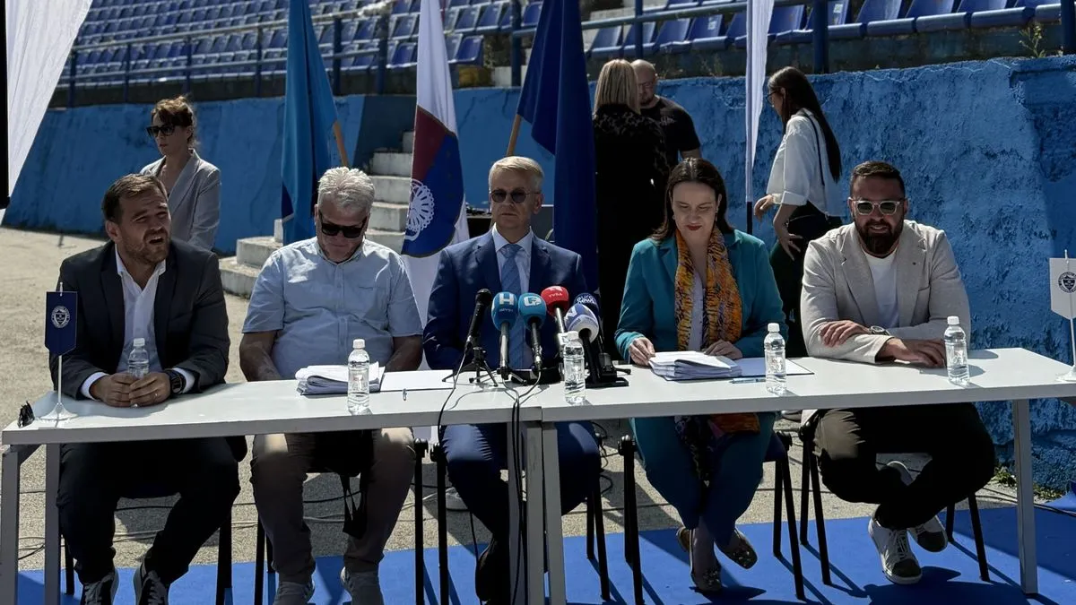 Ovaj projekat koji predstavlja veliki korak ka podizanju infrastrukture sporta na viši nivo, obradovao je građane glavnog grada BiH...