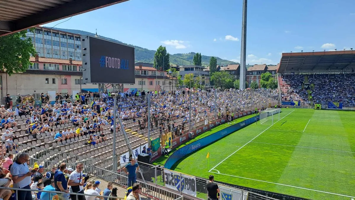 Reprezentacija BiH teže od očekivanog savladala San Marino i ostala prva na tabeli