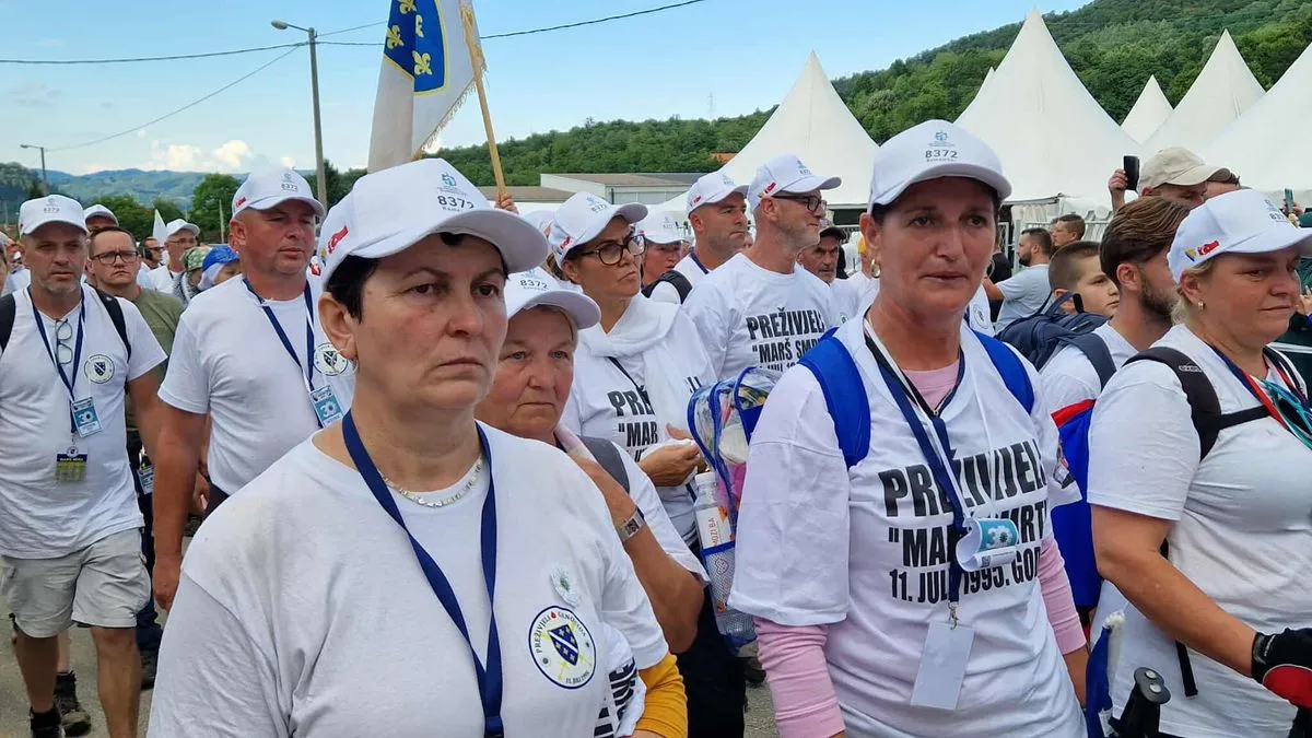 Učesnici 'Marša mira' stigli u Potočare: Pješačenjem odali počast žrtvama genocida