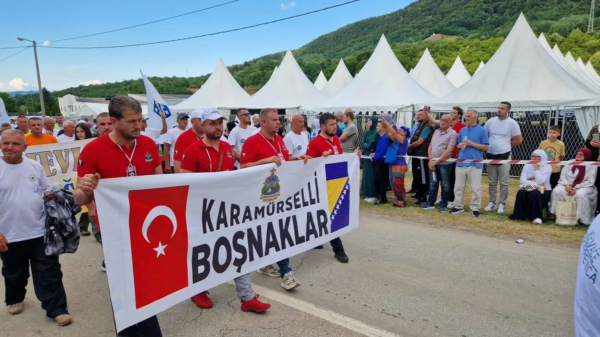 Učesnici 'Marša mira' stigli u Potočare: Pješačenjem odali počast žrtvama genocida
