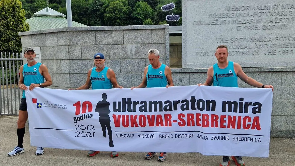 Ultramaratonci iz Vukovara stigli u Potočare: Genocid u Srebrenici treba biti pouka cijelom svijetu