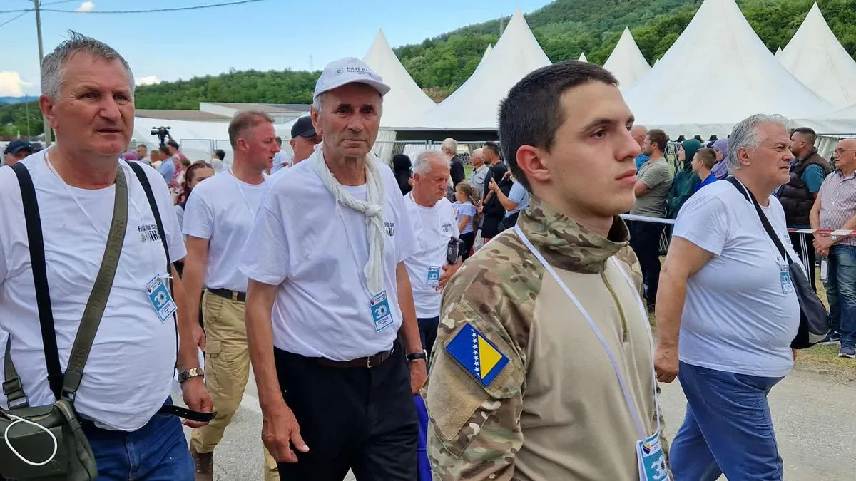 Učesnici su prije tri dana krenuli iz Nezuka, na području Sapne, na put dug više od 100 kilometara.