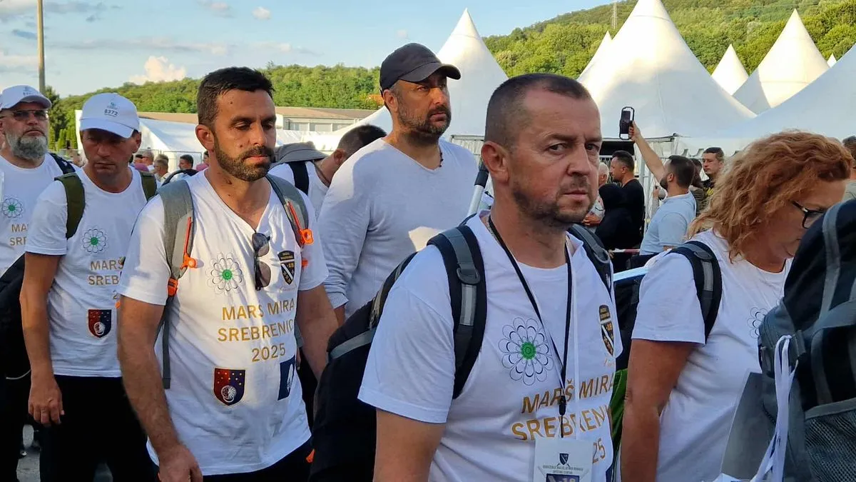 Učesnici su prije tri dana krenuli iz Nezuka, na području Sapne, na put dug više od 100 kilometara.