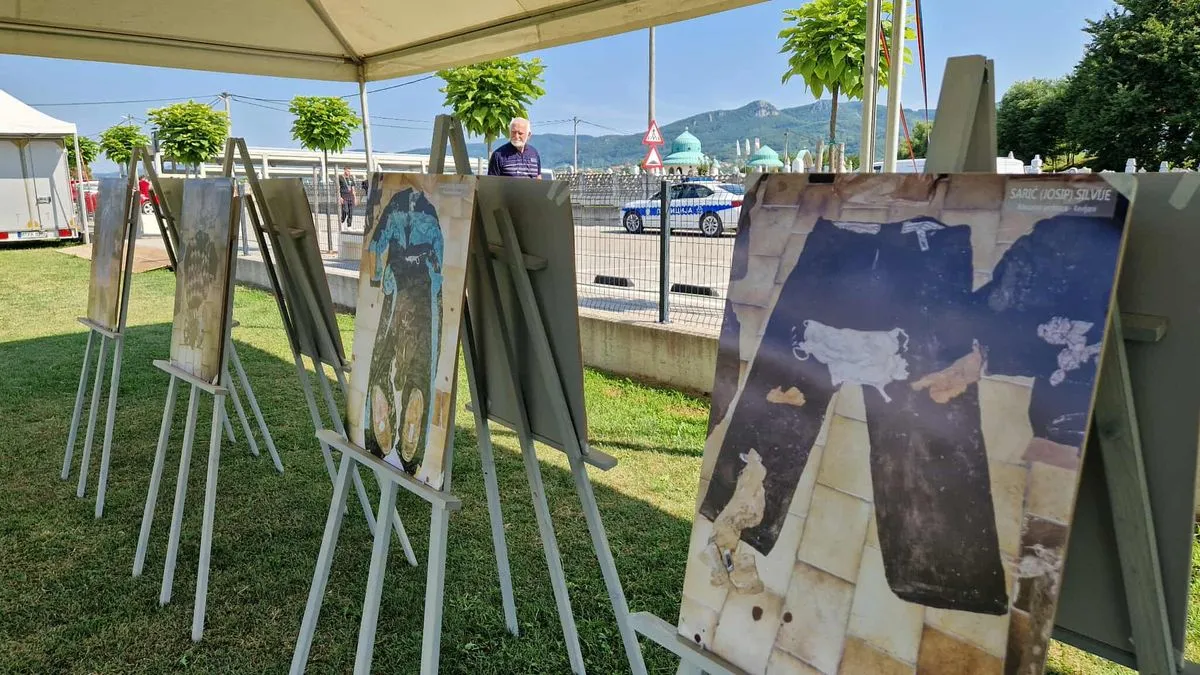 Obilježavanje je posvećeno masovnim logorima s akcentom na logore u Omarskoj i Keratermu