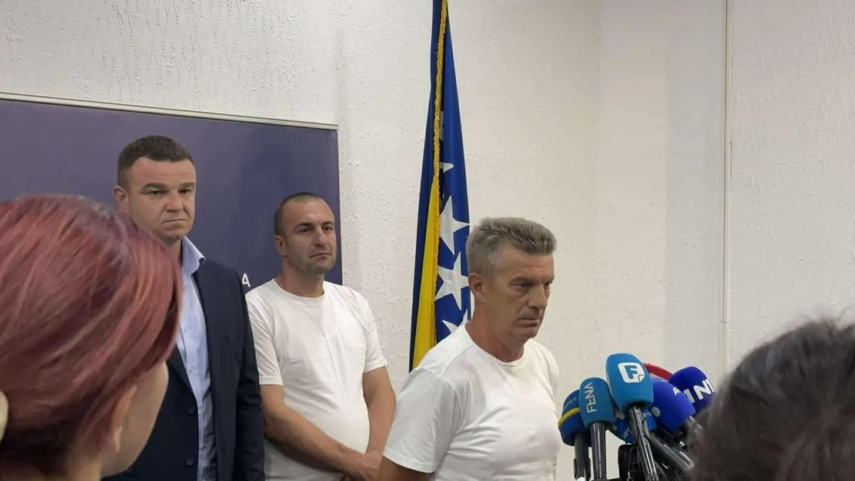 Predsjednik Sindikata radnika rudnika FBiH Sinan Husić potvrdio je da je dogovoreno da će do kraja sedmice biti isplaćene plate za maj.