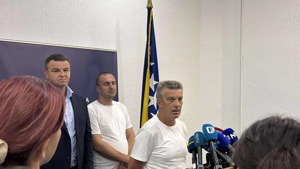 Predsjednik Sindikata radnika rudnika FBiH Sinan Husić potvrdio je da je dogovoreno da će do kraja sedmice biti isplaćene plate za maj.