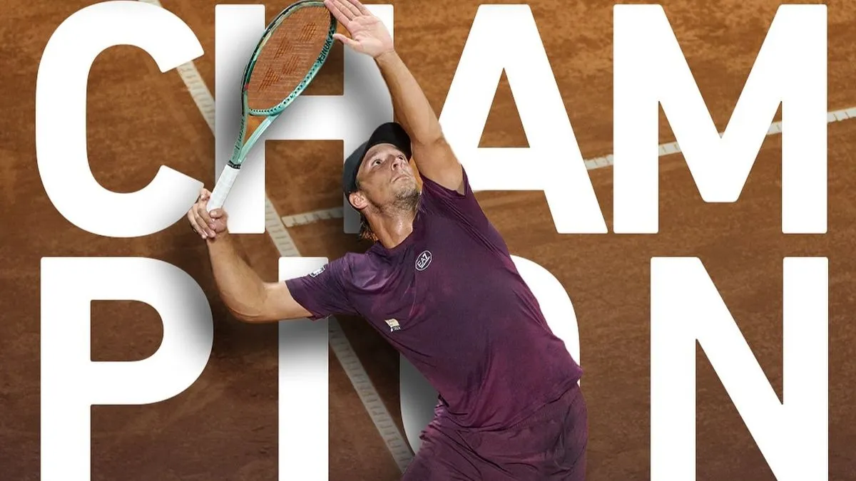 Džumhuru je zbog plasmana u polufinale pripalo 31,090 eura i 100 bodova na ATP rang listi