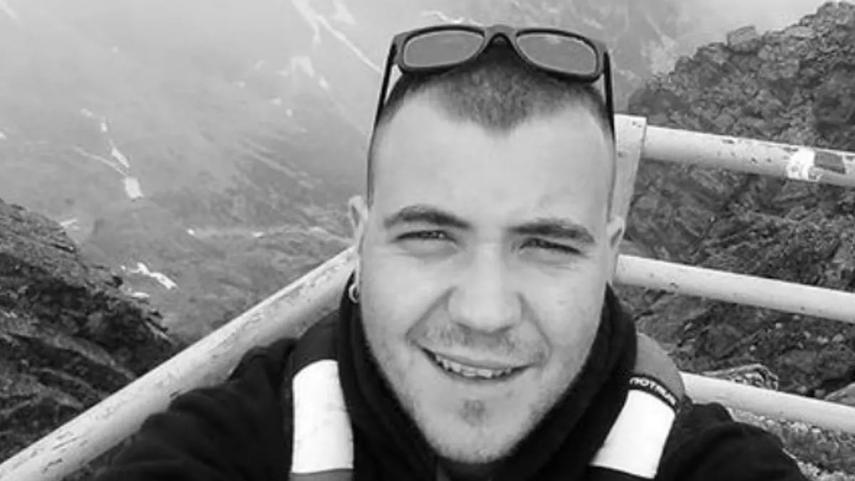 Majka i sin preminuli u istom danu: Bližnji podijelili fotografiju koja tjera suze na oči