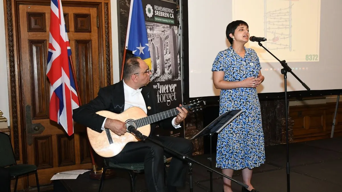 Program je uključivao nadahnjujuće govore, potresna svjedočenja preživjelih i emotivne umjetničke izvedbe