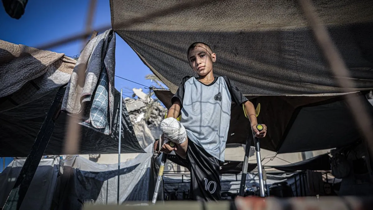 Muhammed sada živi s porodicom u šatoru postavljenom u kampusu Islamskog univerziteta u Gazi.