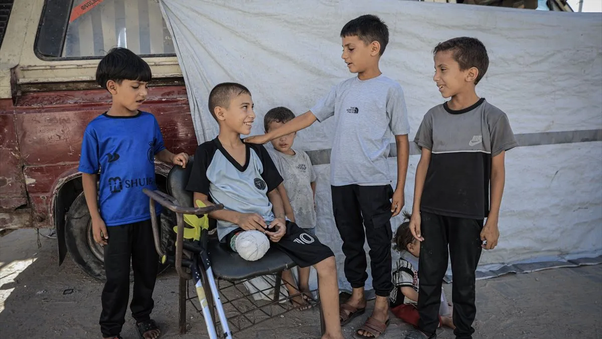 Muhammed sada živi s porodicom u šatoru postavljenom u kampusu Islamskog univerziteta u Gazi.