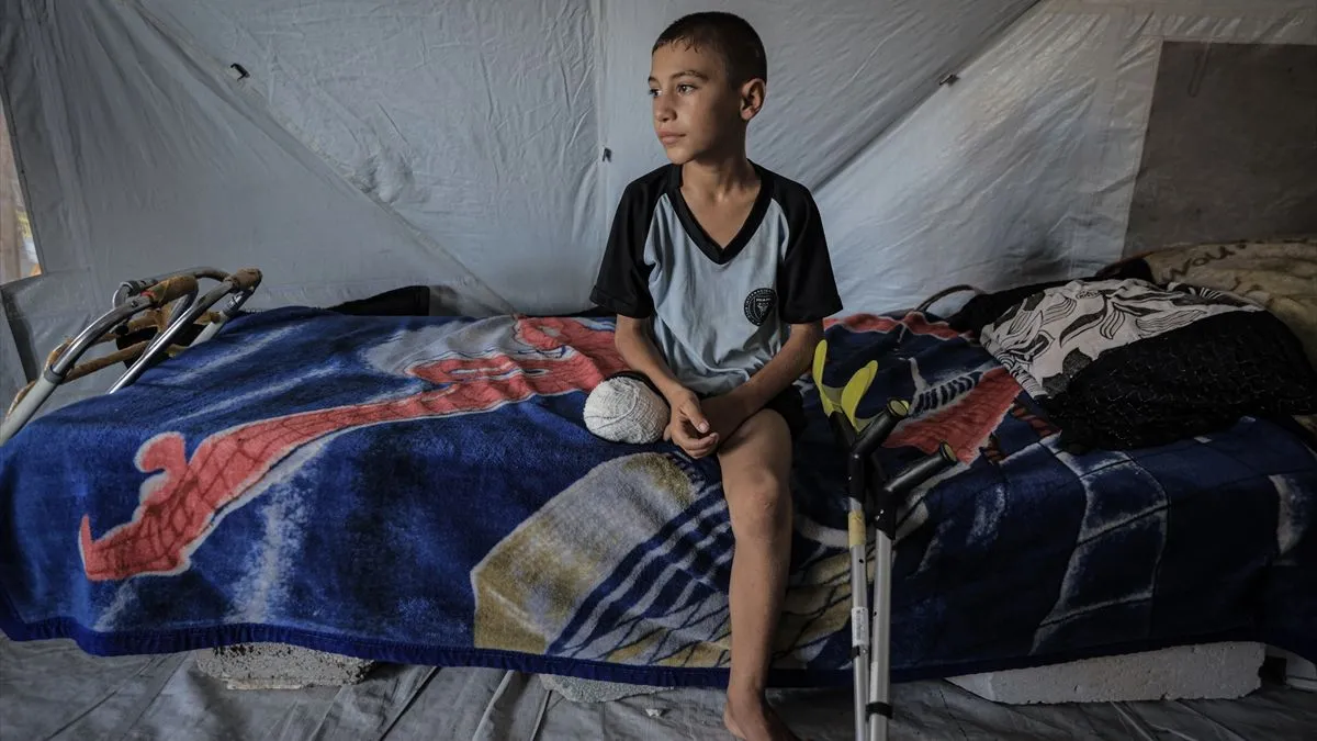 Muhammed sada živi s porodicom u šatoru postavljenom u kampusu Islamskog univerziteta u Gazi.