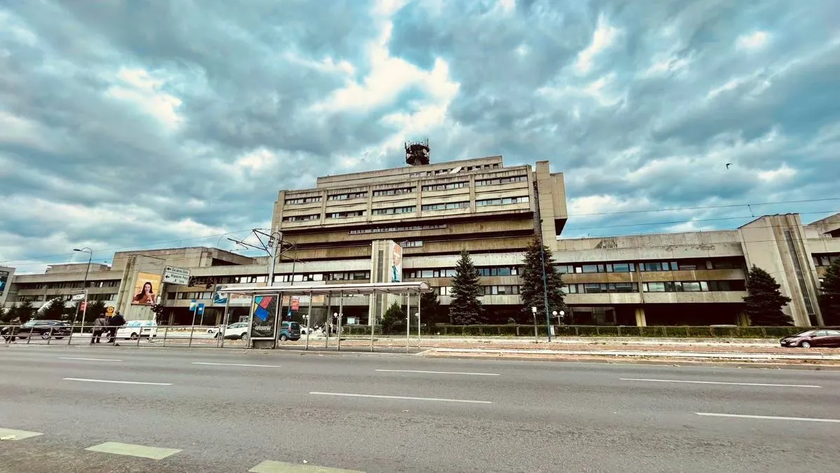 Sud je prihvatio argumente BHRT-a i potvrdio da, u skladu sa Zakonom o javnom radiotelevizijskom sistemu BiH, BHRT-u pripada 50 posto od ukupno prikupljene RTV takse