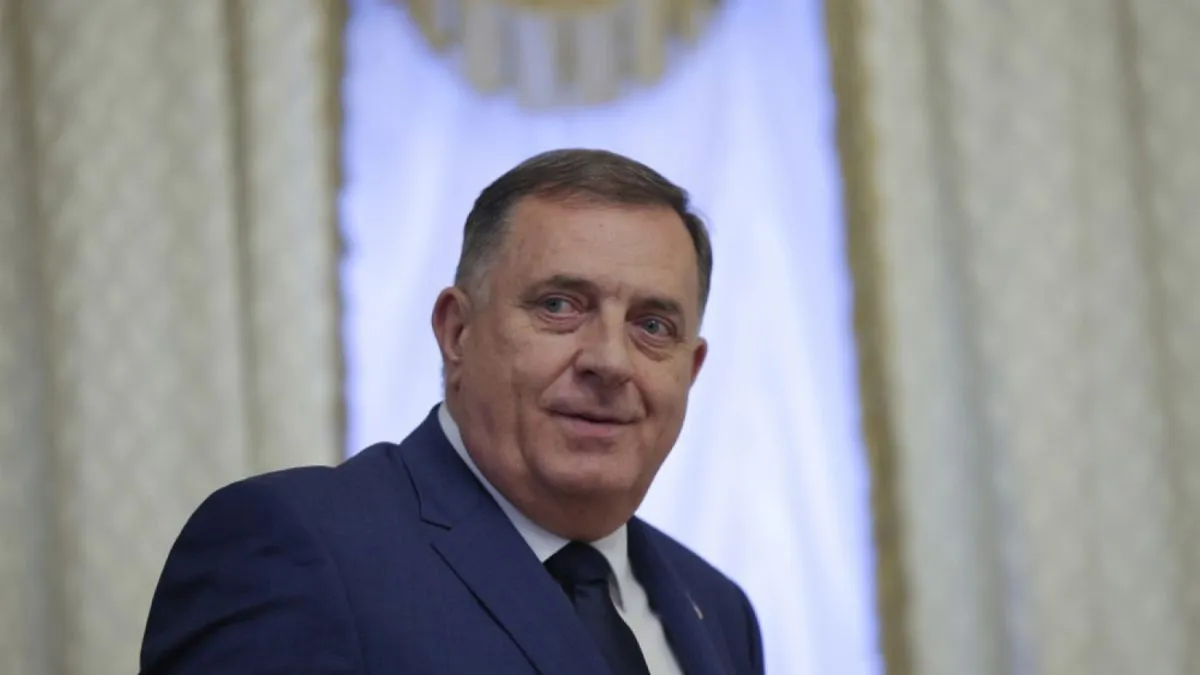 S obzirom da je utvrđeno da ne postoje razlozi zbog kojih je ranije određen te je određena sljedeća mjera zabrane 