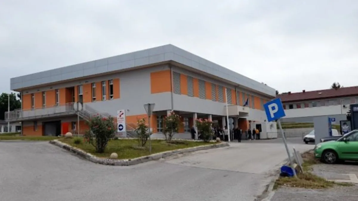 Porodični incident koji se dogodio prije dva dana u mjestu Krivaja kod Cazina uznemirio je lokalno stanovništvo. 