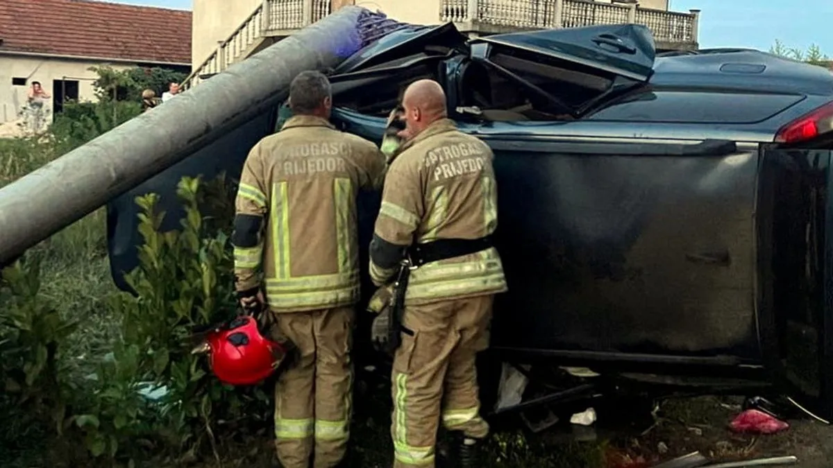 Teška nesreća u BiH: Volvo sletio s puta i udario u stub, vozač teško povrijeđen