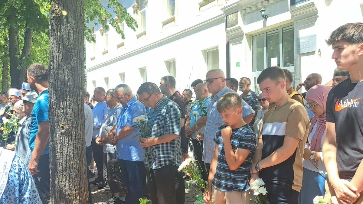 Pozivam prije svega institucije BiH da inteziviraju proces koji tretiraju ratne zločine na području doline rijeke Sane, Prijedora, Ključa i Sanskog Mosta, naveo je Musić