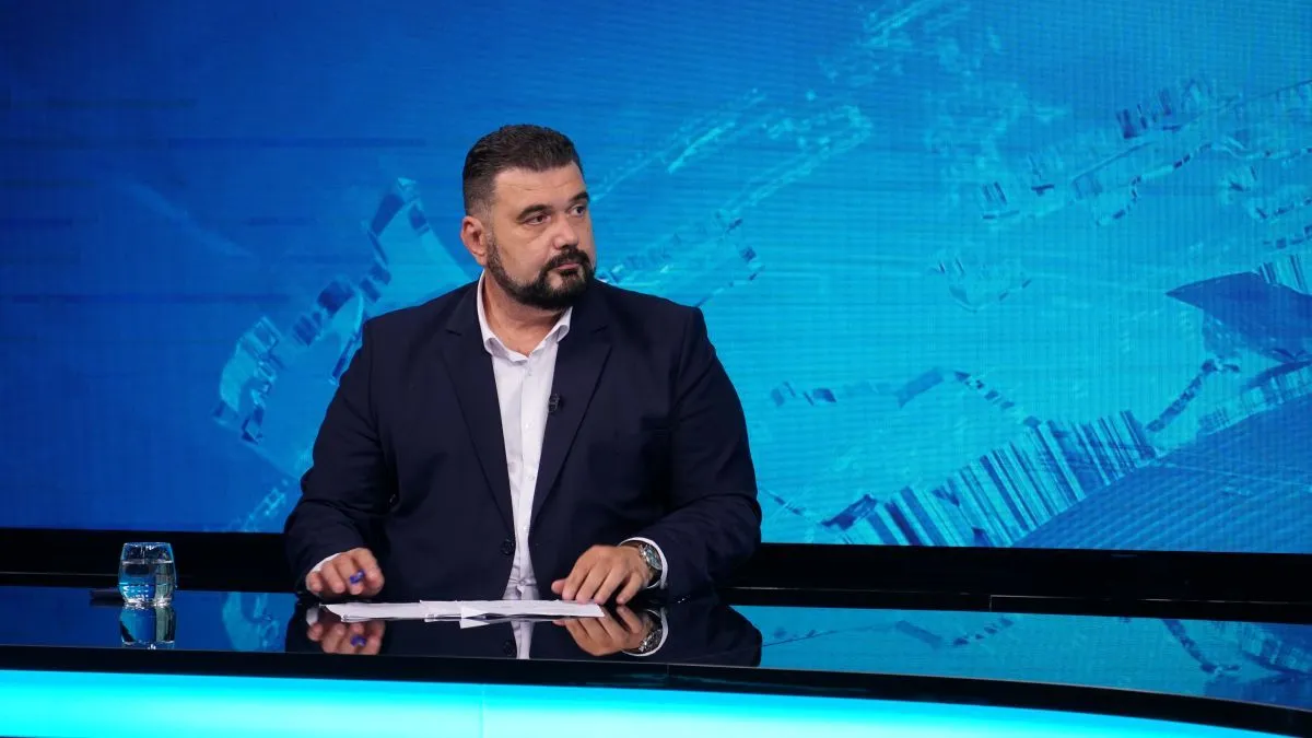 Zaduživanje na Londonskoj berzi je veoma opasno a nisu se kod MMF-a zadužili jer nisu voljni da urade reformu uprave.