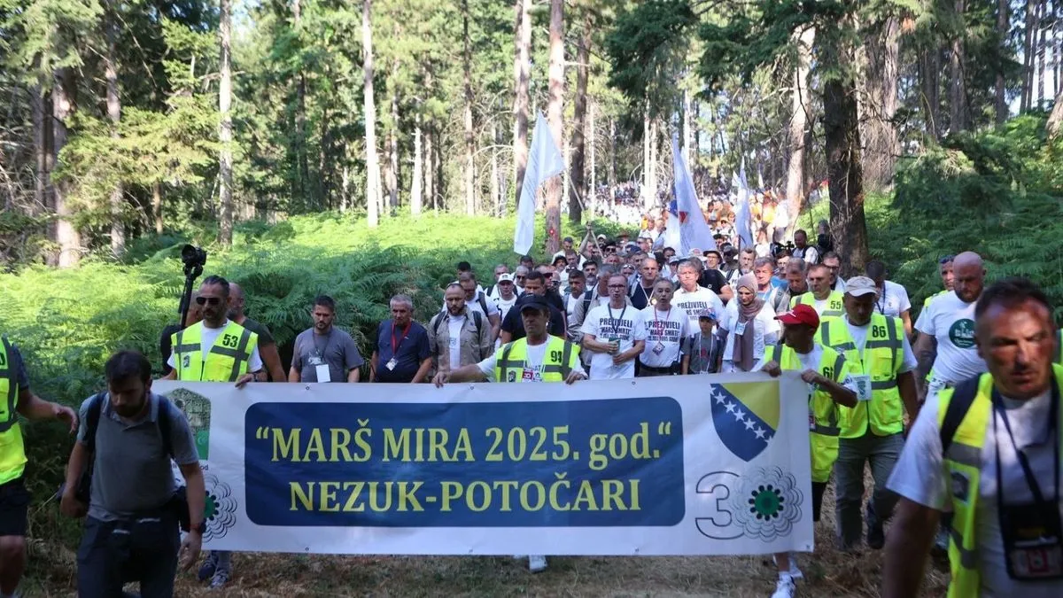 Oni se nalaze na trasi takozvanog puta spasa, odnosno smrti, kojim su u julu 1995. godine prolazili Bošnjaci u borbi za svoj život