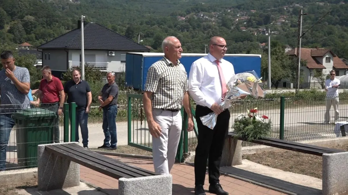 Moramo čuvati kulturu sjećanja na naše najhrabrije sinove, naveo je ministar Sirovica