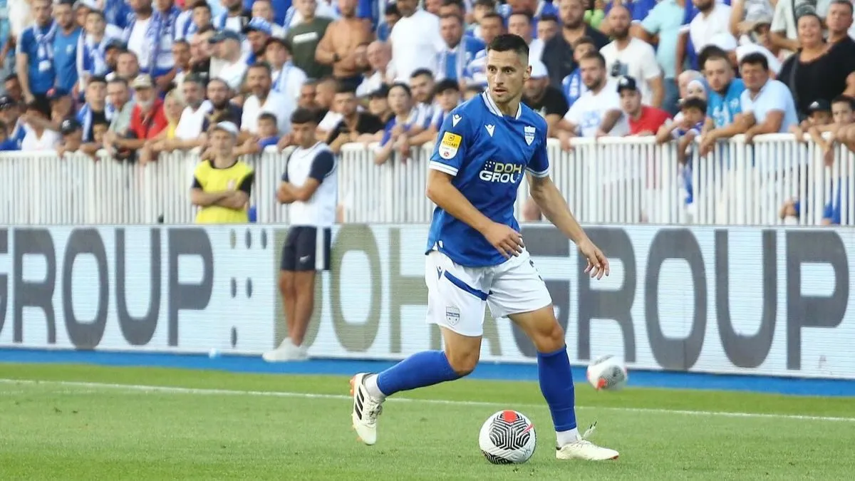 Tokom cijelog susreta imali su nacionalističke ispade, a sve je kulminiralo tučnjavom na samom stadionu.