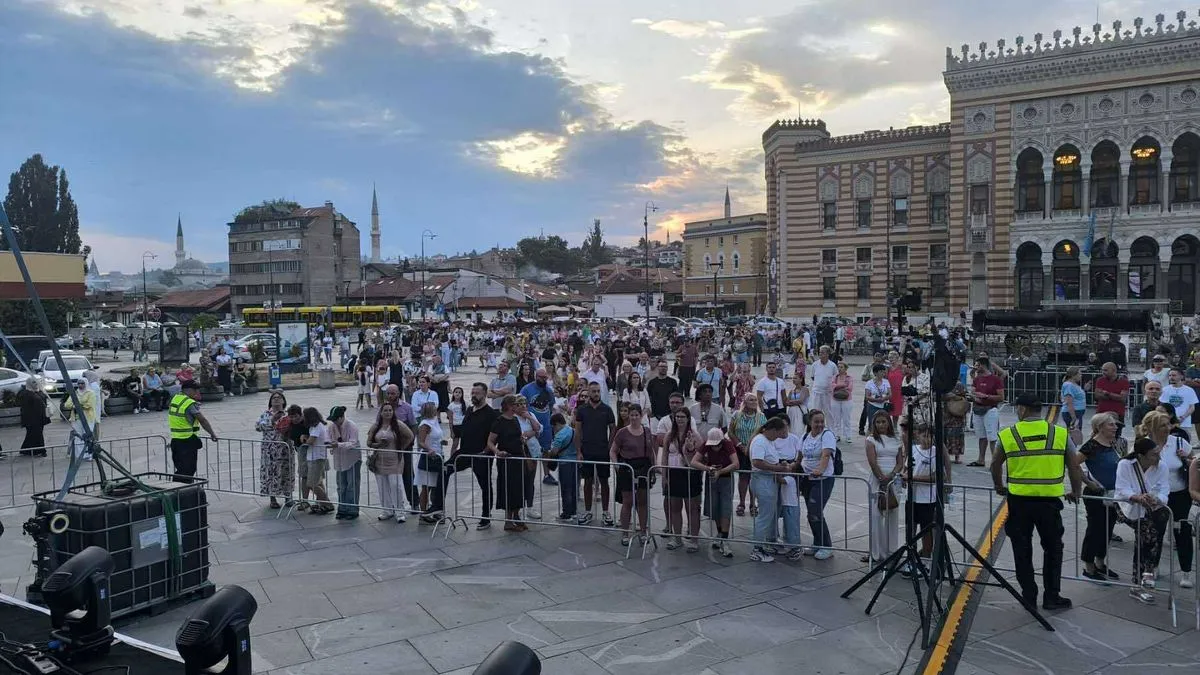 'Svaki fudbaler ima san da zaigra na Wembleyu, svaki kulturni radnik i svaki kulturni producent ima san da producira u Sarajevu.'