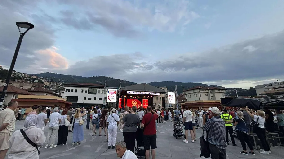 'Svaki fudbaler ima san da zaigra na Wembleyu, svaki kulturni radnik i svaki kulturni producent ima san da producira u Sarajevu.'
