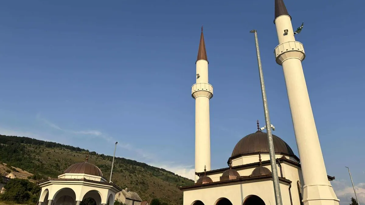 U sklopu obilježavanja 30. godišnjice genocida u Srebrenici, širom Bosne i Hercegovine održavaju se različiti događaji posvećeni kulturi sjećanja.