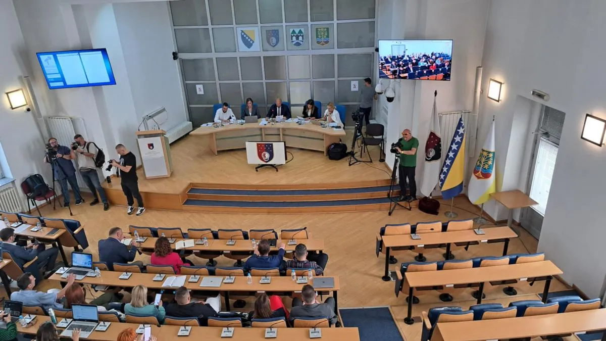 Jedna od najavljenih tačaka dnevnog reda je i Izvještaj o provedenoj jesenjoj preventivnoj sistematskoj deratizaciji u 2024. godini.