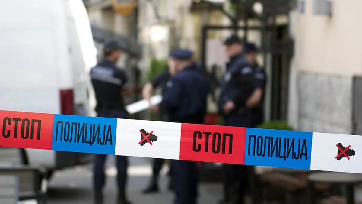 Javni tužilac je donio odluku da se okrivljeni zadrži u klinici i donio naredbu za psihijatrijsko vještačenje