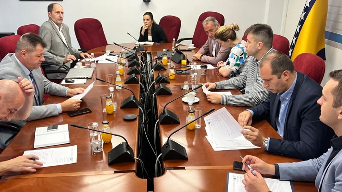 Predstavnici poslovne zajednice uputili su dopis Vladi FBiH te izrazili podršku smanjenju stope doprinosa na teret poslodavaca za 5,5 posto, koje je stupilo na snagu 1. jula 2025..