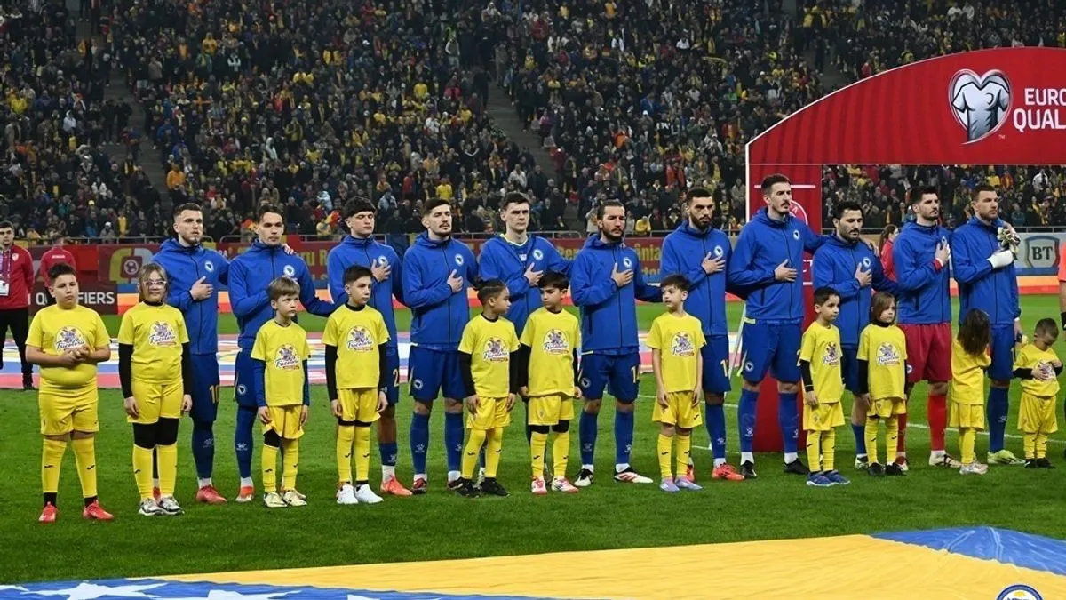 Na današnjoj FIFA rang listi najboljih svjetskih reprezentacija, selekcija Bosne i Hercegovine zauzima 72. mjesto sa 1349 bodova.