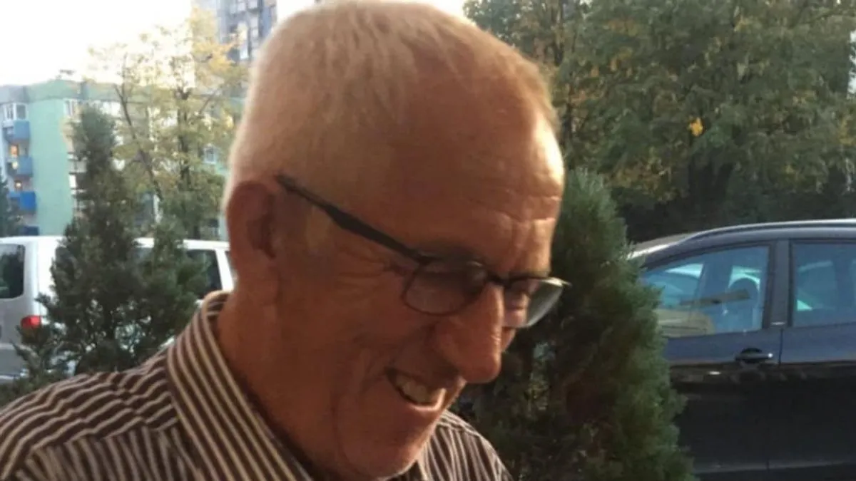 Radi se o starijoj osobi, narušenog zdravlja, uz blagu demenciju.