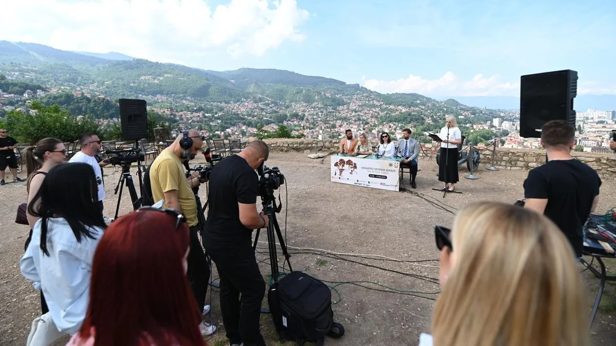 Sagovornici su se složili da sevdah nije samo pjesma, to je emocija, to je osjećanje, to je ono što nas podsjeća ko smo i odakle dolazimo. 