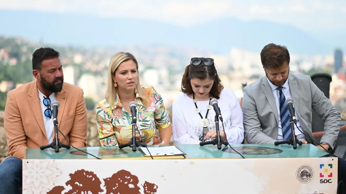 Sagovornici su se složili da sevdah nije samo pjesma, to je emocija, to je osjećanje, to je ono što nas podsjeća ko smo i odakle dolazimo. 