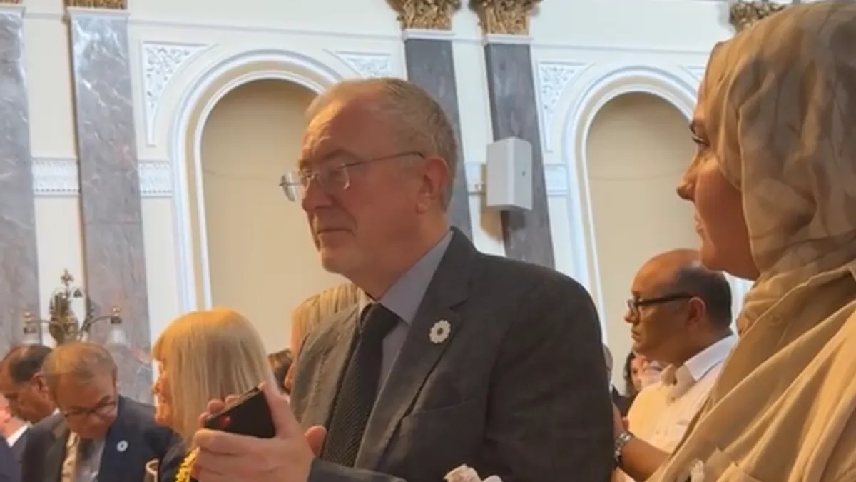 Jedan od najemotivnijih trenutaka bilo je svjedočenje Sare Hukić, koja je kao djevojčica preživjela genocid.