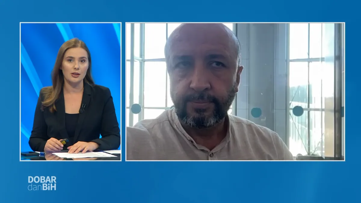 Islamska zajednica kroz niz svojih aktivnosti, kroz džemate i mektebe pokušava da nadomjesti niz sadržaja koje nedostaju. 