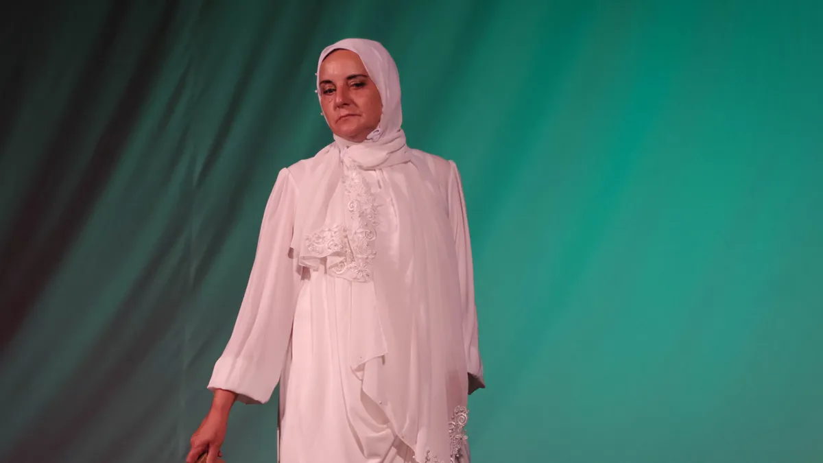 Juli je. Mjesec koji u sebi nosi jeku najkrvavijih dana novije bosanskohercegovačke historije. 