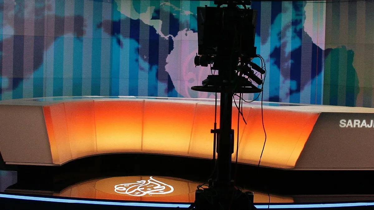 Za sada, nisu poznati konkretni i pouzdani razlozi za ovakvu odluku