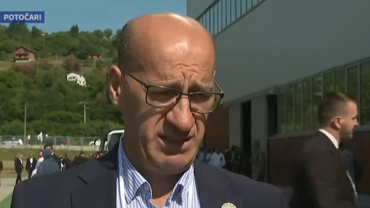 Svi trebaju biti sankcionisani, ne smije biti privilegovanih kada je u pitanju provođenje zakona, poručio je Salkić