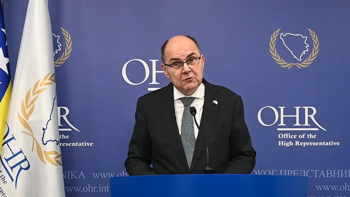 Visoki predstavnik u Bosni i Hercegovini, Christian Schmidt, nametnuo je nove odluke koje se tiču duga prema slovenačkoj firmi "Viaduct" i finansiranja integriteta izbornog procesa