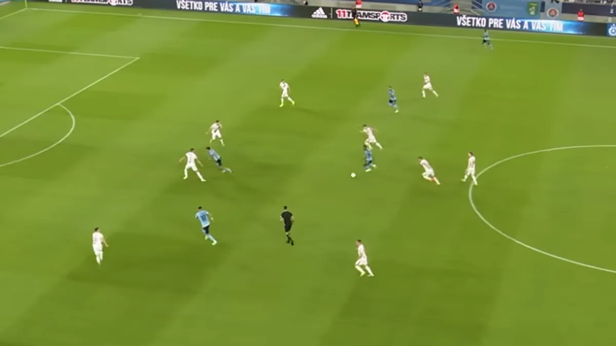 Slovan je napravio krupan korak ka plasmanu u narednu rundu kvalifikacija za najelitnije klupsko takmičenje na svijetu