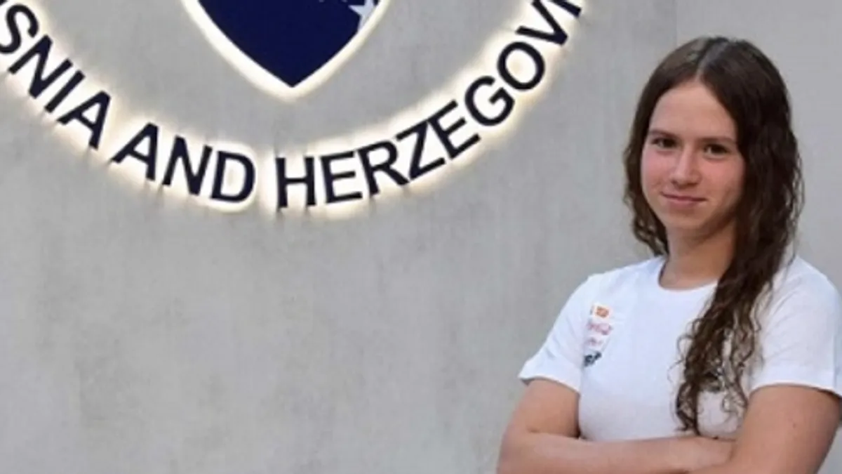 Prvu medalju za bosanskohercegovački tim na ovom takmičenju osvojio je bacač kugle, mladi Enhar Mahmić