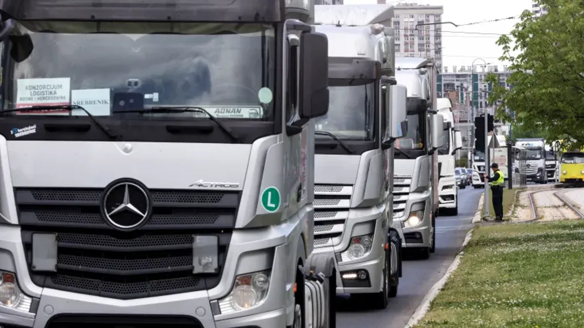 Konzorcijum “Logistika BiH” zaključuje da ovo pitanje prevazilazi pravni ili ekonomski okvir, te postaje pitanje dostojanstva građana BiH, kredibiliteta domaćih institucija 