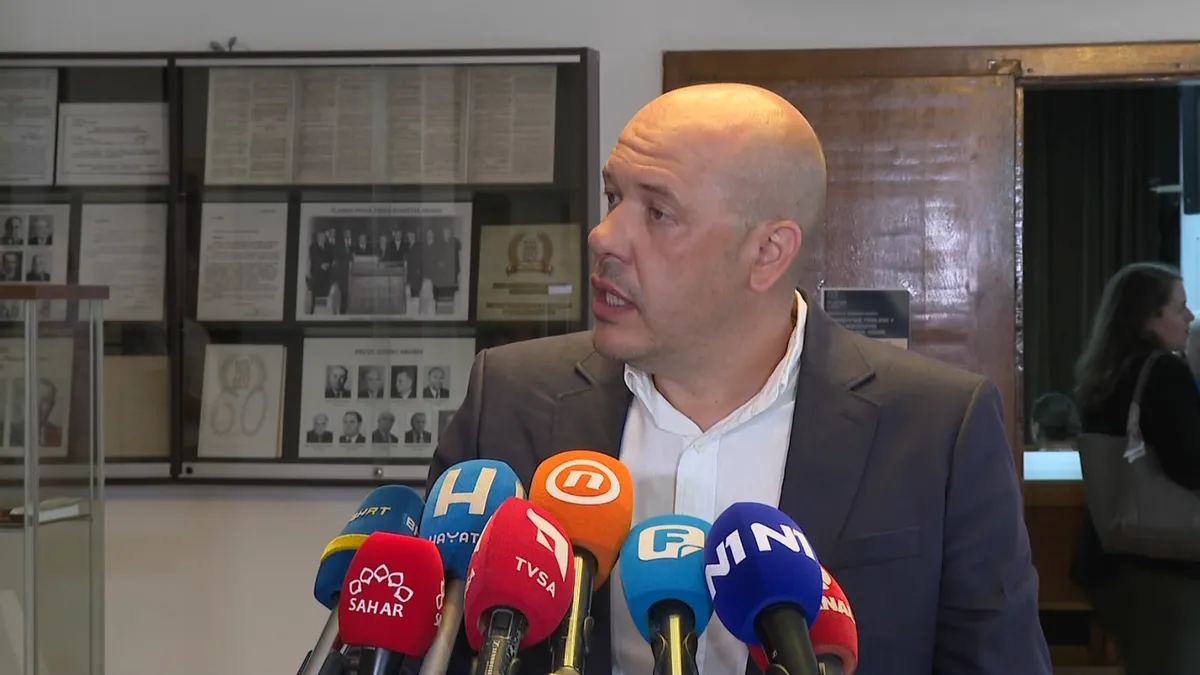 Demografska kriza u BiH: Masovno iseljavanje i negativan prirodni priraštaj 