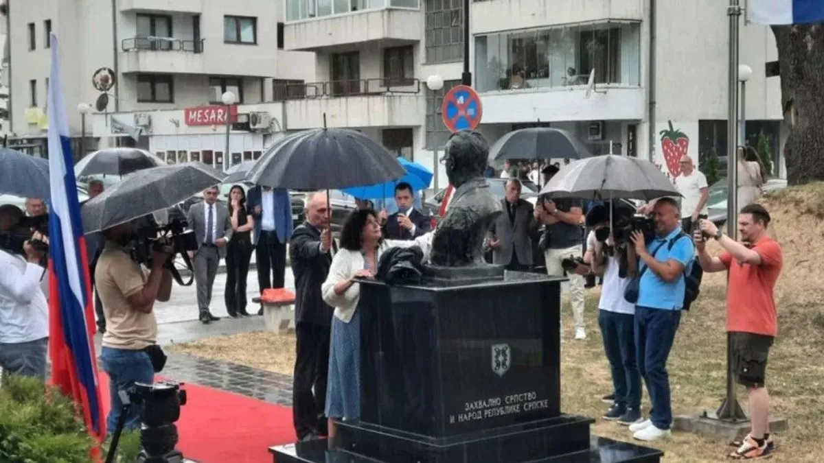 Bista Čurkinu je postavljena u sedmici obilježavanja 30. godišnjice genocida u Srebrenici.