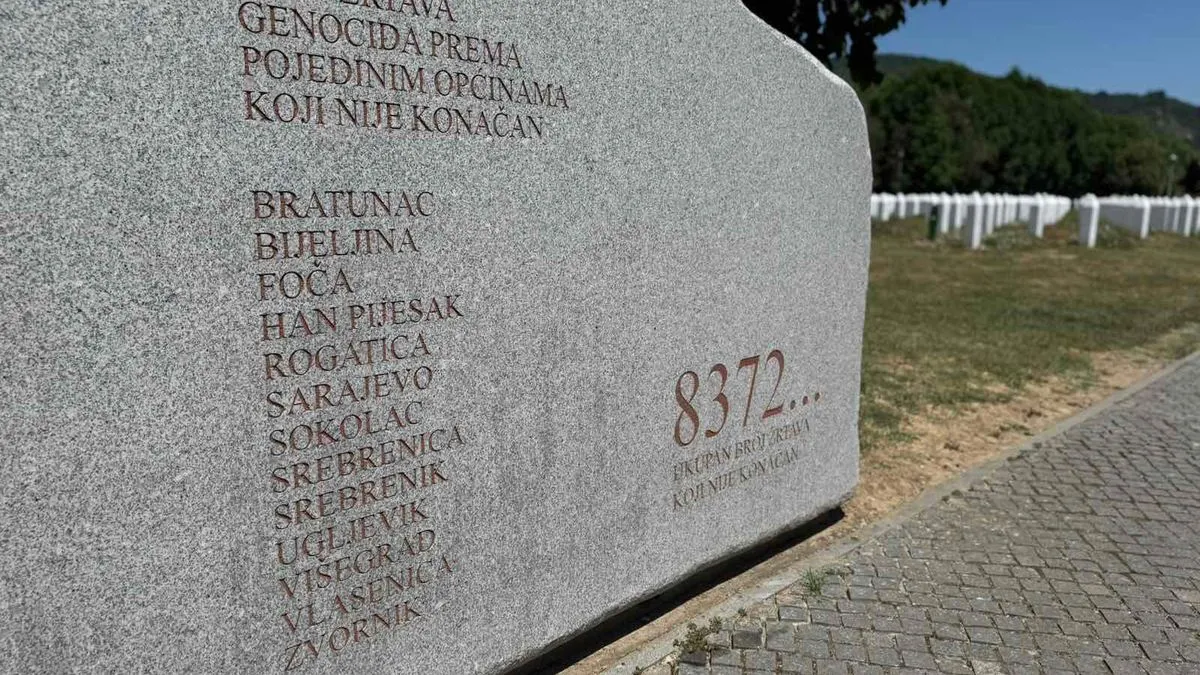 Duraković: Genocid nad Bošnjacima mora biti faktor osviještenosti za izgradnju sigurne budućnosti